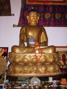 Aksobaya-Buddha-768x1024 